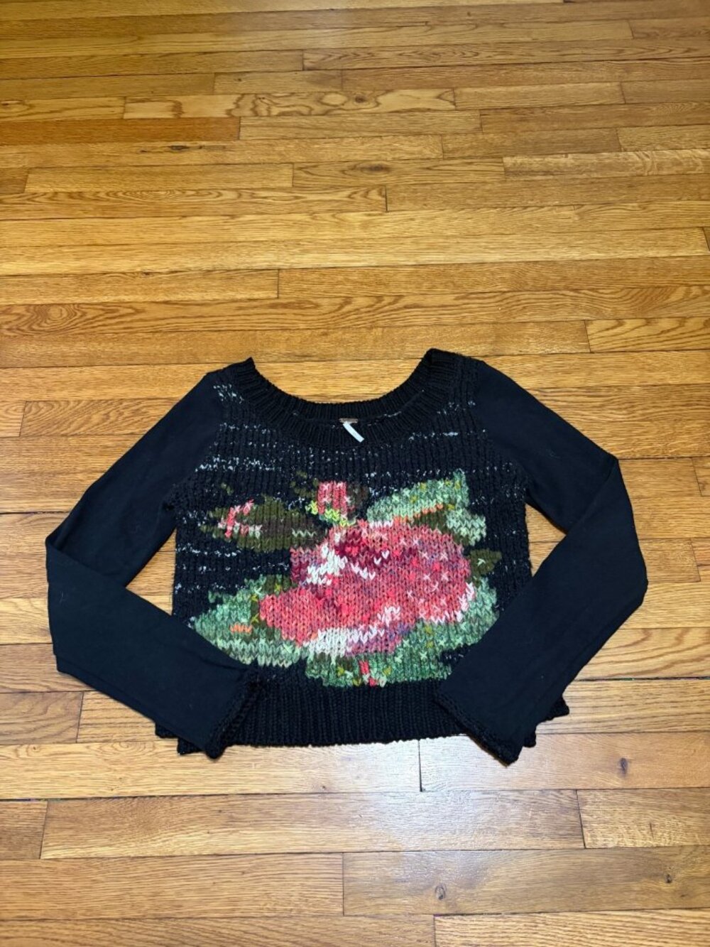 Free People Womens Sweater Sz Medium Black Floral Wool Alpaca Acrylic Knit Boho